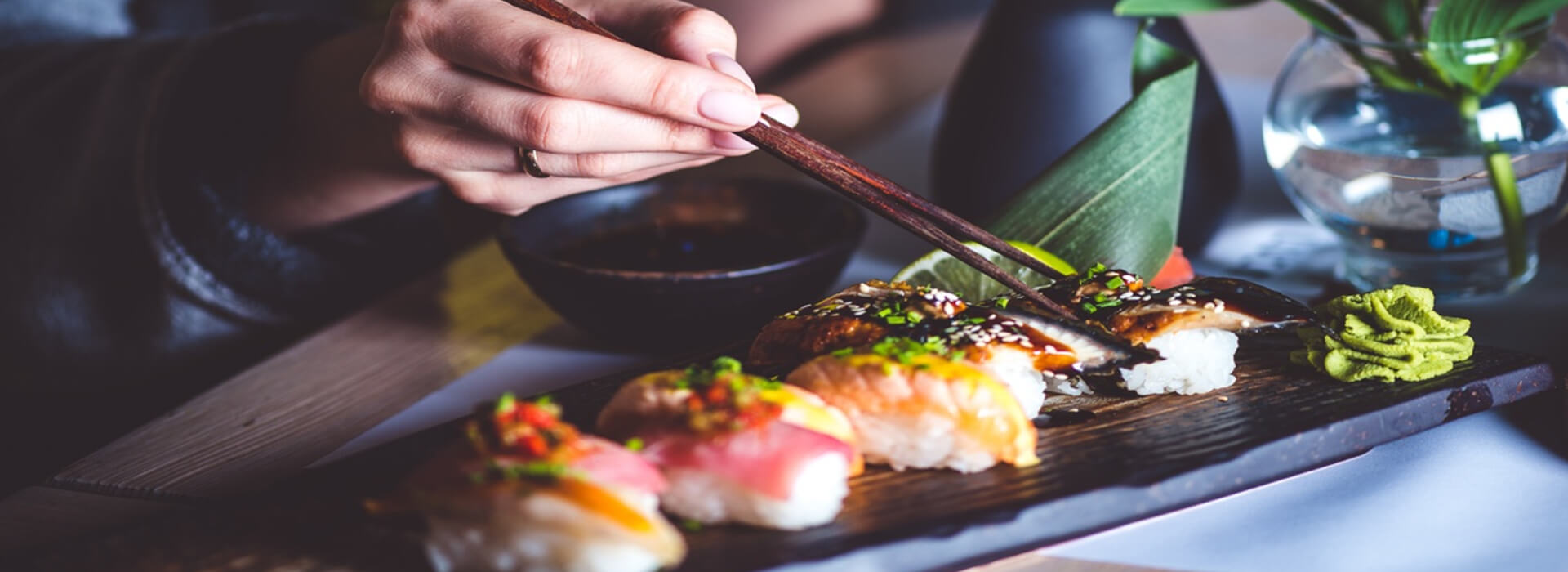 livraison sushi rolls à  sakuraa ymare 76520